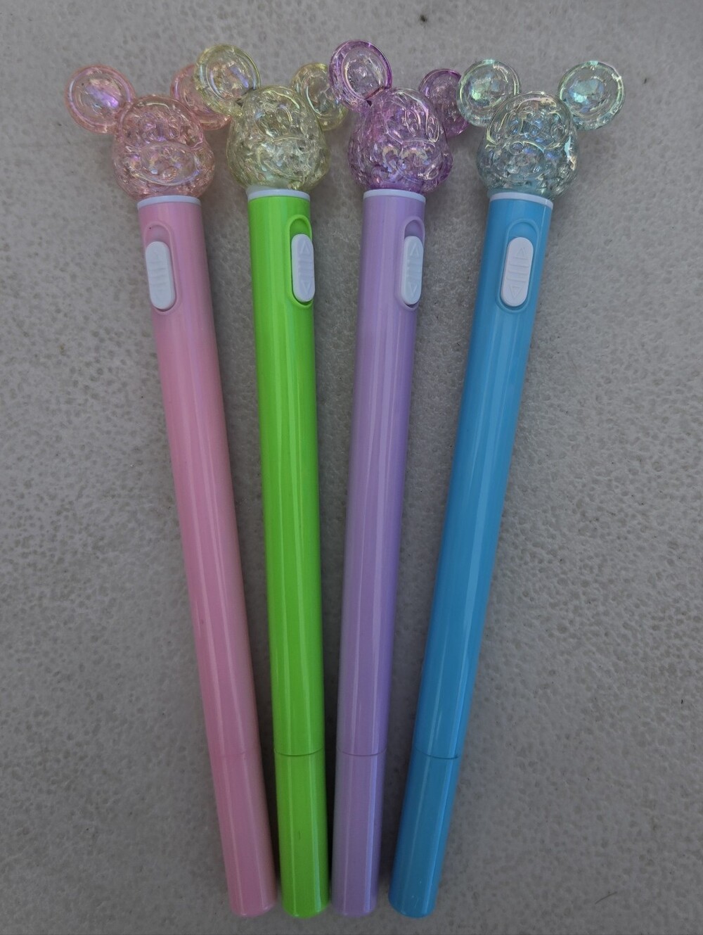 Cute Iridescent Mouse-Top Light-Up Pen - Pink, Green, Purple, Blue